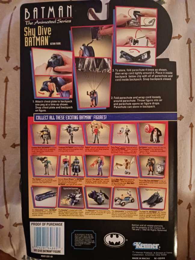 Batman (Sky Dive) - Kenner (Batman: The Animated Series) action figure collectible [Barcode 076281646657] - Main Image 2