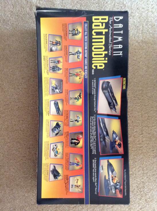 Batmobile - Kenner (Batman The Animated Series) action figure collectible [Barcode 076281647302] - Main Image 2