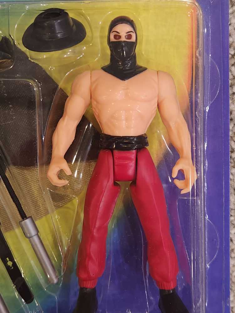 Ninja Shadow - Kenner (The Shadow) action figure collectible [Barcode 076281652047] - Main Image 3