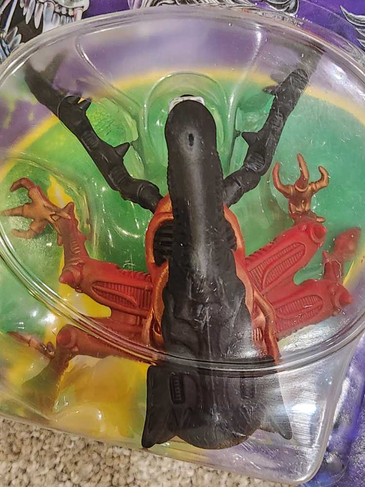 Alien Arachnid - Kenner (Aliens) action figure collectible [Barcode 076281657141] - Main Image 3