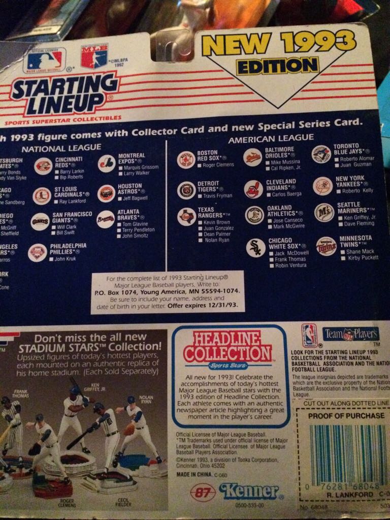 Ray Lankford - Kenner (Starting Lineup Baseball) action figure collectible [Barcode 076281680484] - Main Image 2