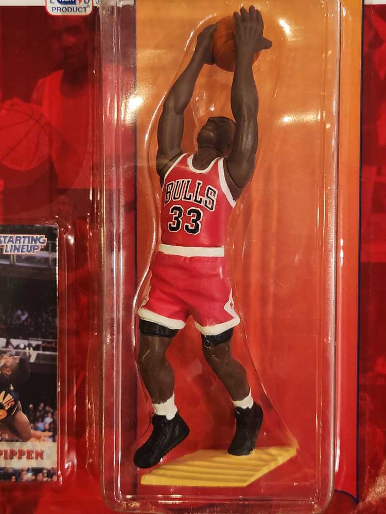 Scottie Pippen - Hasbo / Kenner (Basketball) action figure collectible [Barcode 076281684314] - Main Image 3