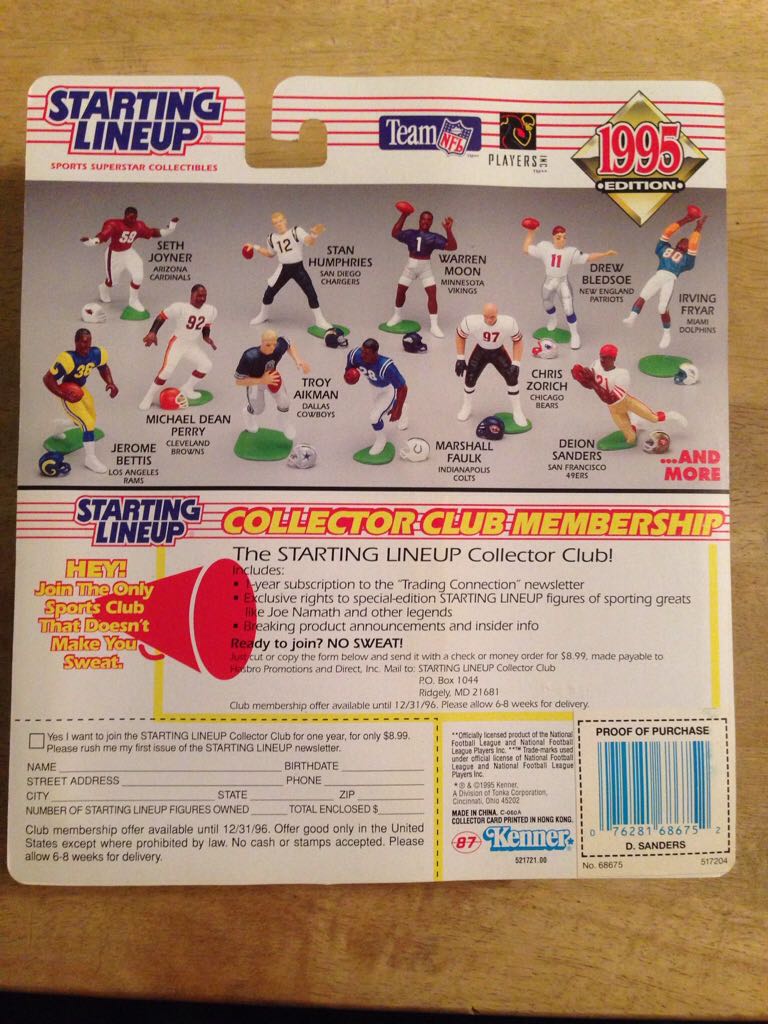 Starting Lineup 1995 Deion Sanders - Hasbo / Kenner (Starting Lineup Football) action figure collectible [Barcode 076281686752] - Main Image 2