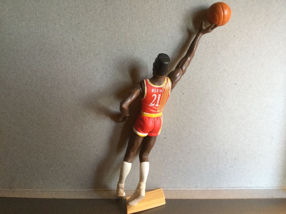 Starting Lineup Alonzo Mourning Heat - Kenner (Starting Lineup Basketball) action figure collectible [Barcode 076281686936] - Main Image 2