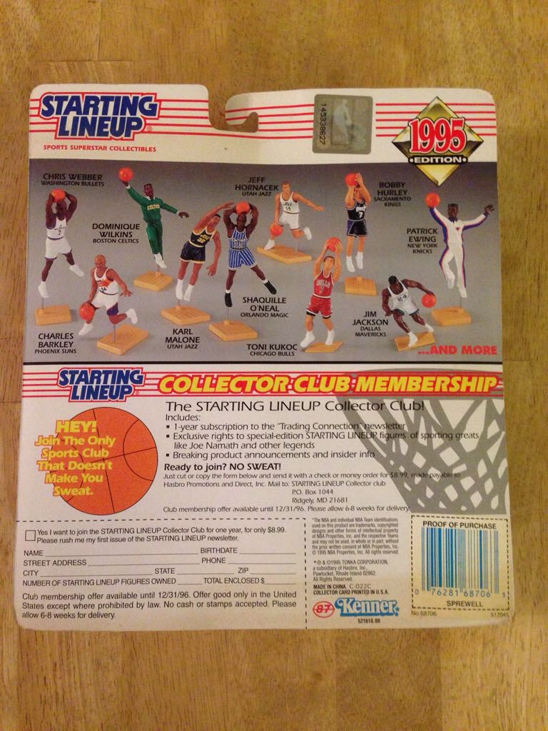 STARTING LINEUP "LATRELL SPREWELL” - Kenner (Starting Lineup Basketball) action figure collectible [Barcode 076281687063] - Main Image 2