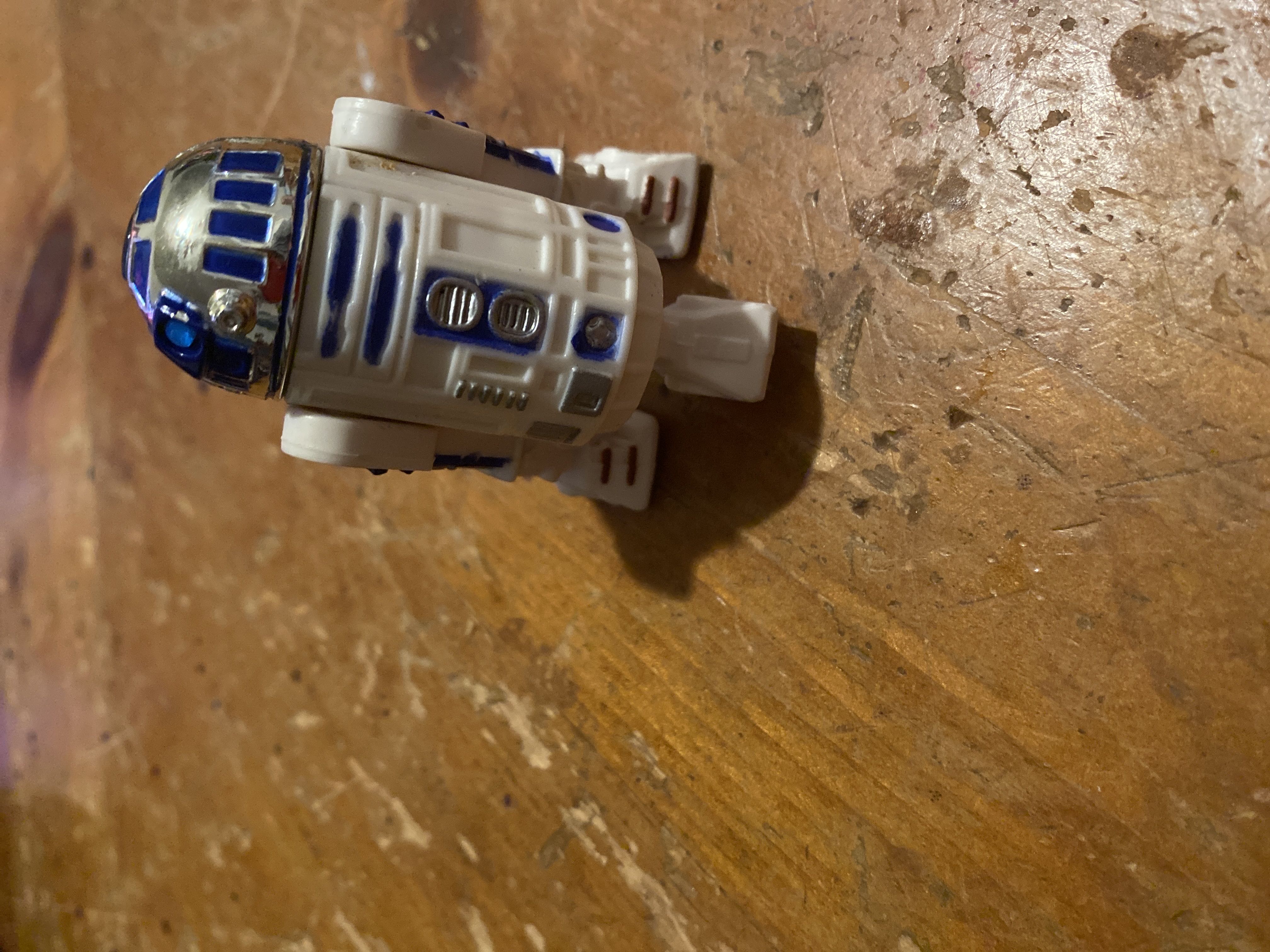 R2-D2 (with Light-Up Eye Port and Retractable Leg) - Kenner (Star Wars) action figure collectible [Barcode 076281695747] - Main Image 3