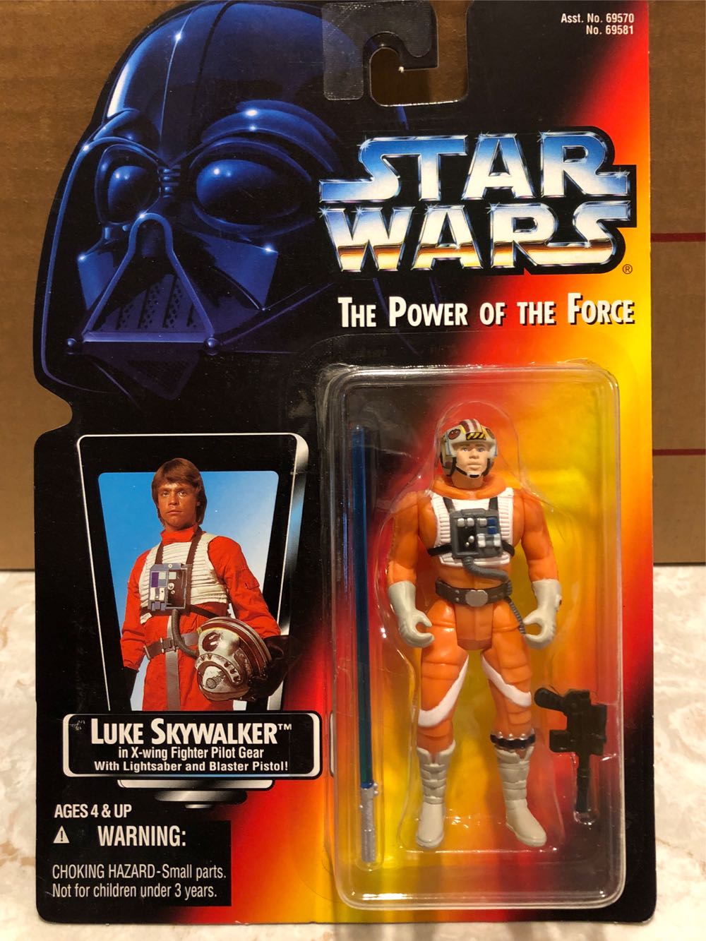 Luke Skywalker X-WIng Fighter Pilot - Hasbro / Kenner (Star Wars - POTF) action figure collectible [Barcode 076281695815] - Main Image 3