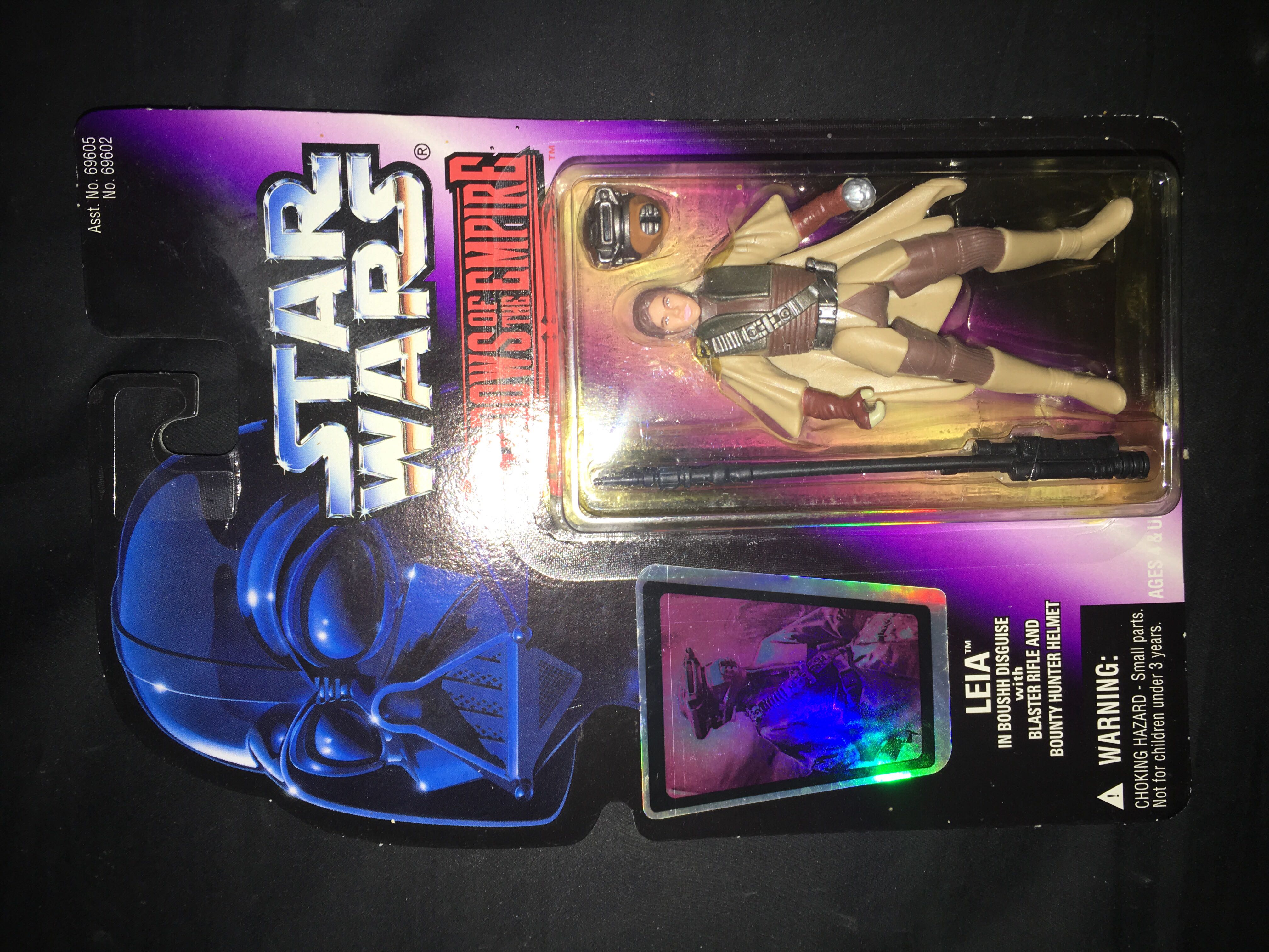 SW SOTE - Princess Leia (In Boushh Disguise) - Hasbro / Kenner (Star Wars) action figure collectible [Barcode 076281696027] - Main Image 3