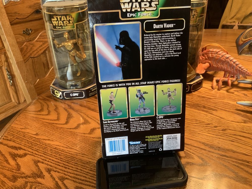 Darth Vader - Kenner (Star Wars Epic Force) action figure collectible [Barcode 076281697611] - Main Image 2