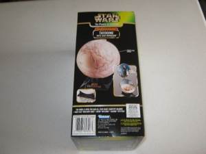 Tatooine w/ Luke Skywalker - Kenner Hasbro (Complete Galaxy) action figure collectible [Barcode 076281698267] - Main Image 2