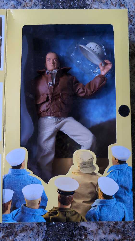 G.I. Joe Classic Collection - Bob Hope - Hasbro (G.I. Joe Classic Collection) action figure collectible [Barcode 076281814681] - Main Image 3