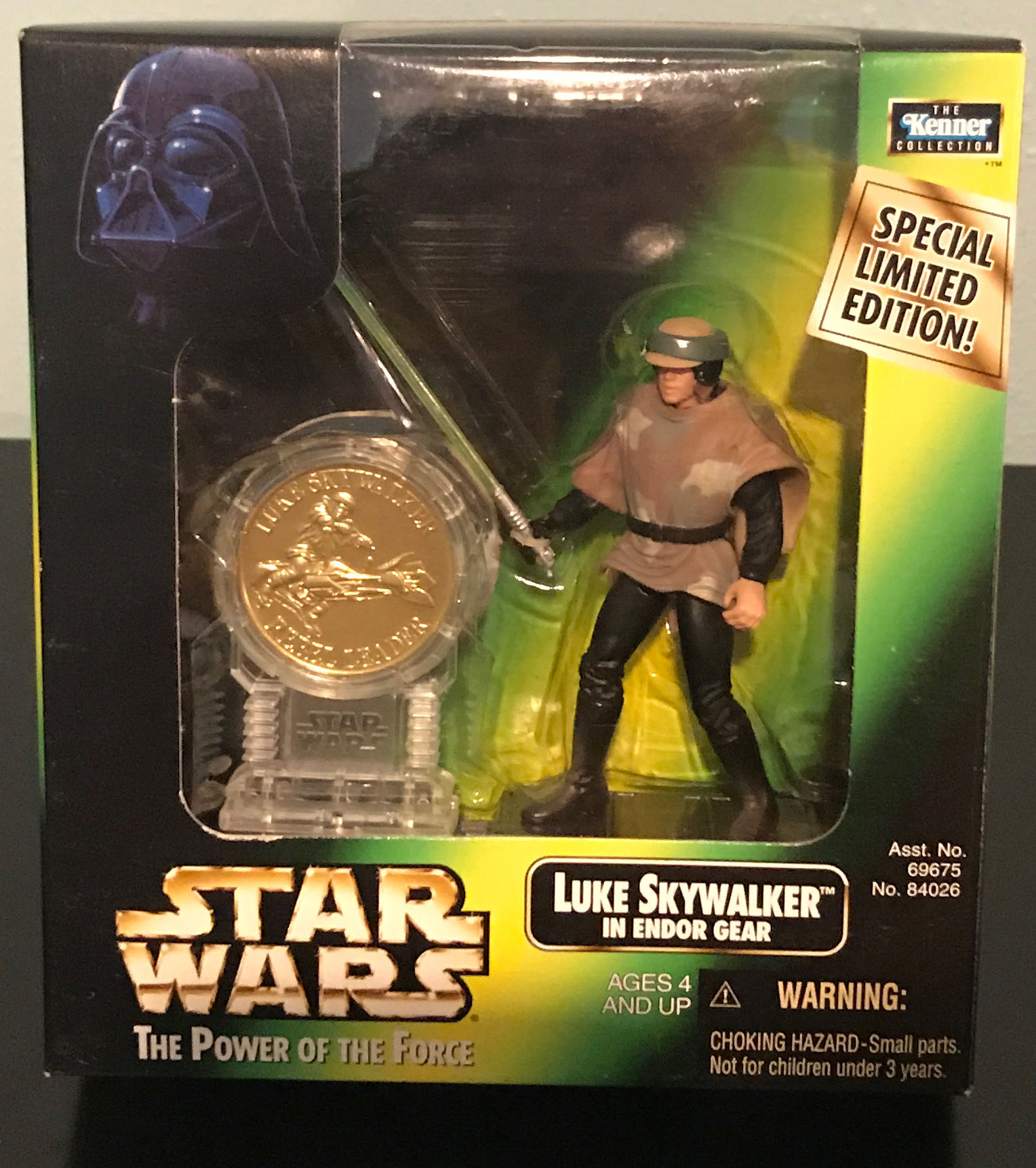 Luke Skywalker - Hasbro (Star Wars - Power of the Force - Green Card) action figure collectible [Barcode 076281840260] - Main Image 2