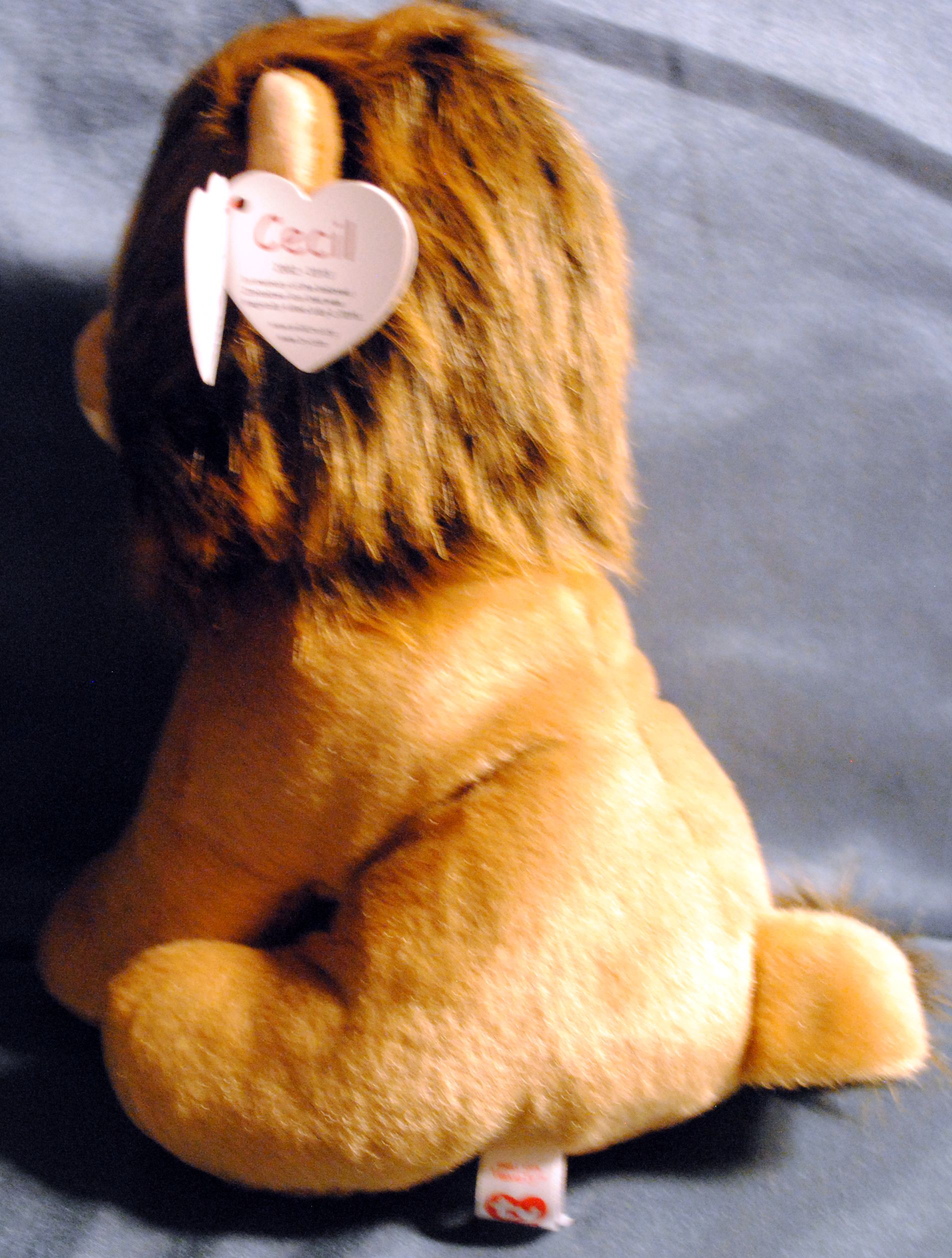 TY Classic Cecil The Lion (Large) - TY (TY Stuffed Animals) action figure collectible [Barcode 008421902408] - Main Image 2