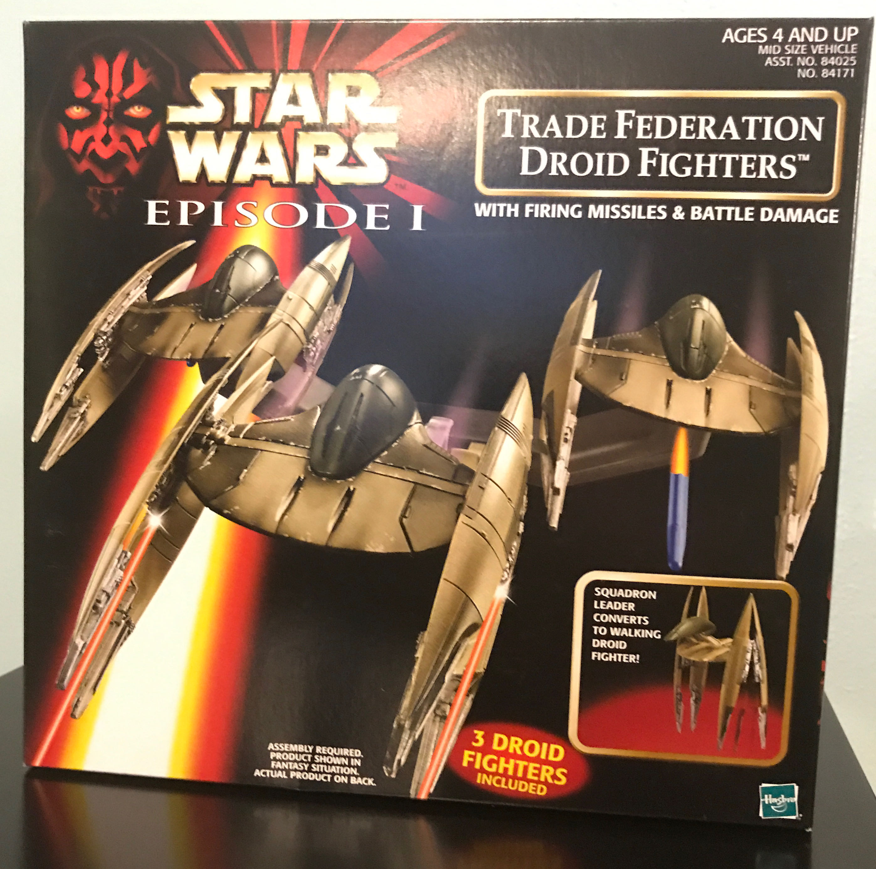 Trade Federation Droid Fighters w/ Firing Missiles & Battle Damage - Hasbro (Vehicle) action figure collectible [Barcode 076281841717] - Main Image 2
