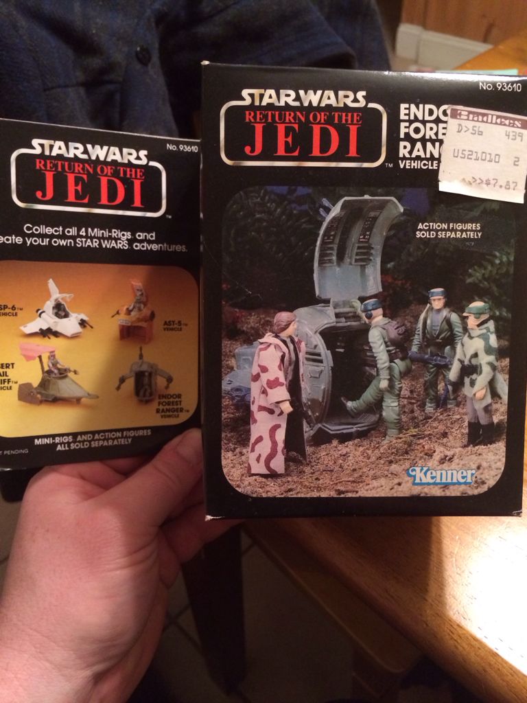 Endor Forest Ranger - Kenner (Return Of The Jedi) action figure collectible [Barcode 076281939100] - Main Image 1