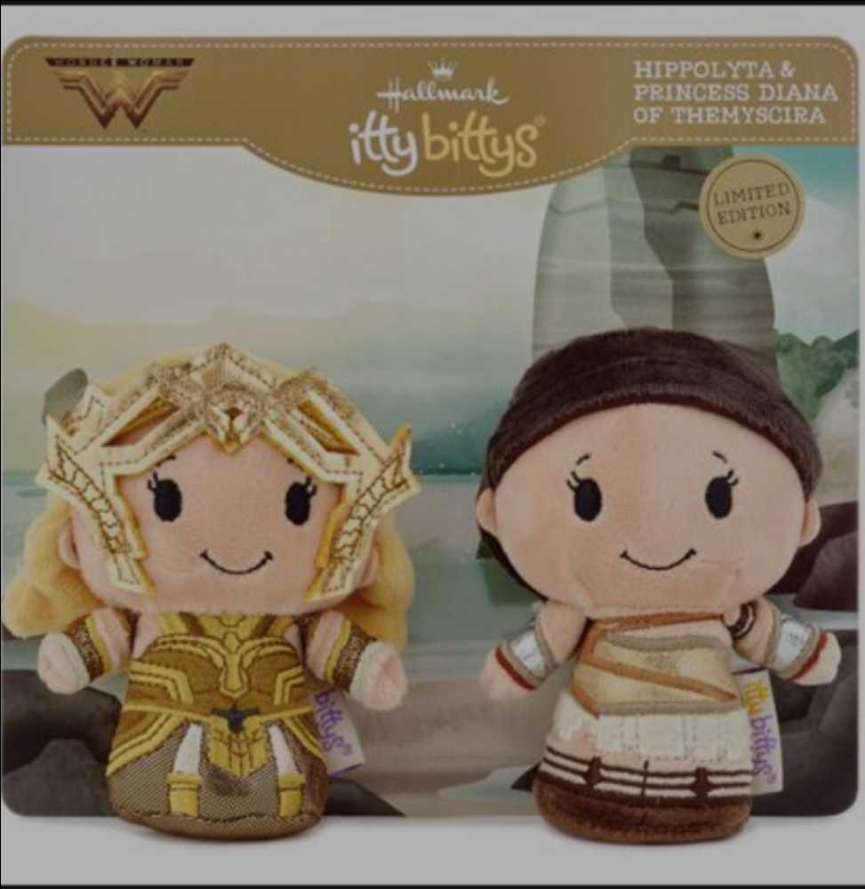 Wonder Woman Movie Hallmark IttyBittys Hippolyta & Princess Diana Of Themyscira 2 pack - Hallmark (Wonder Woman Movie) action figure collectible [Barcode 0763795269693] - Main Image 4