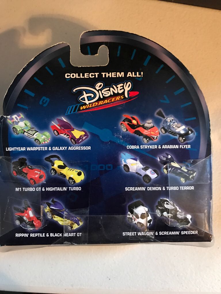 Disney Wild Racers - Pride Land Flyer , Sinister Streetrod  - Hasbro action figure collectible [Barcode 076930074626] - Main Image 2