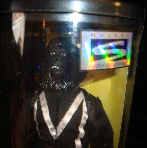 Planet Of The Apes Gorilla Sergeant - Hasbro Signature Series (Planet Of The Apes) action figure collectible [Barcode 076930109113] - Main Image 2
