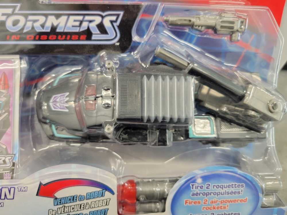 Scourge Destructicon Nemesis Prime - Hasbro (Transformers Robots In Disguise) action figure collectible [Barcode 076930265666] - Main Image 2