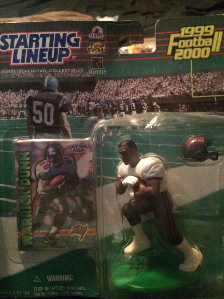 Vehicle 4 Pack: Hero Starships