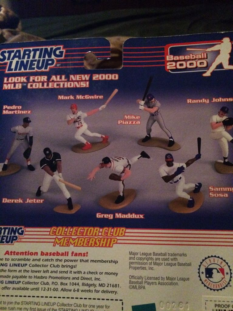 Mark Mcgwire - Kenner (Starting Lineup Baseball) action figure collectible [Barcode 076930727140] - Main Image 2