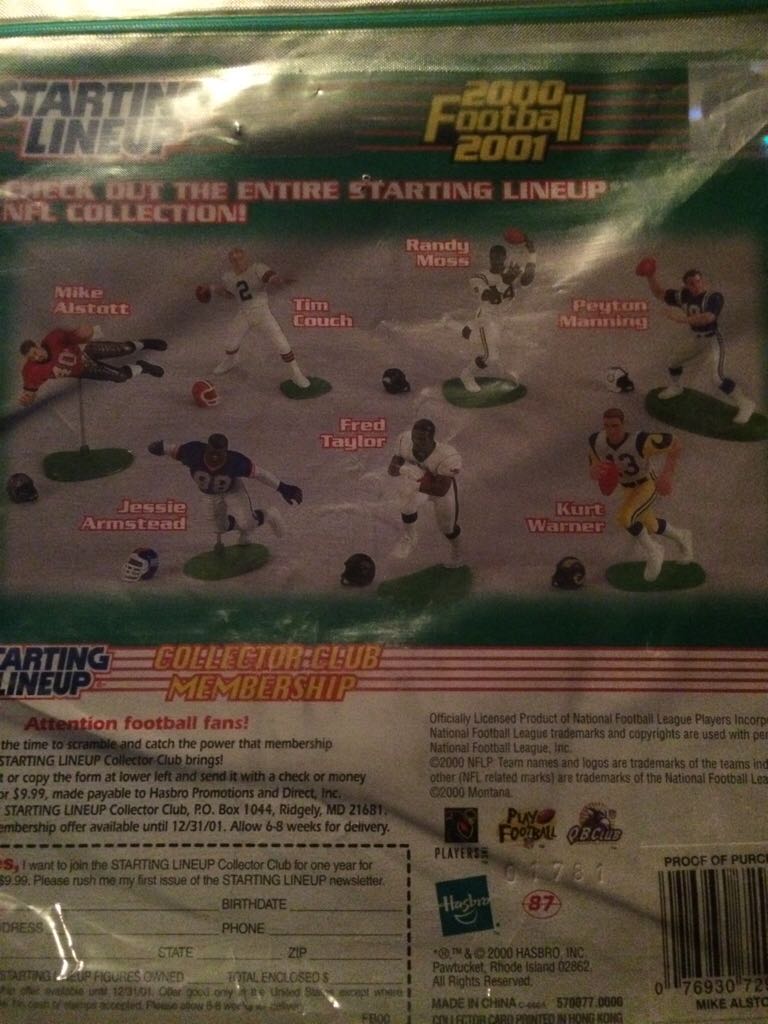 Mike Alstott - Kenner (Starting Lineup Football) action figure collectible [Barcode 076930729649] - Main Image 2