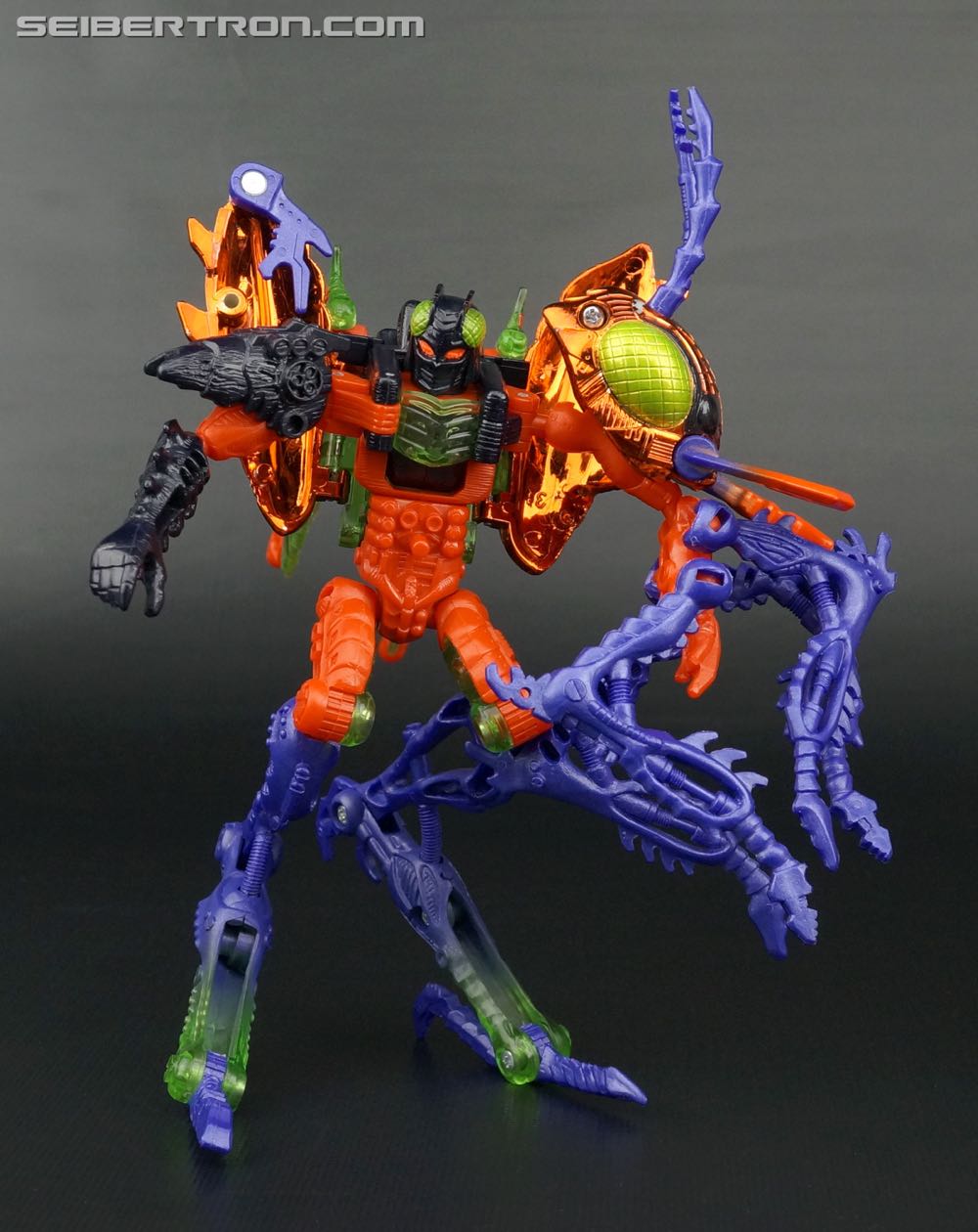 Scourge (Transmetal 2) - Hasbro (Beast Wars) action figure collectible [Barcode 076930804421] - Main Image 4