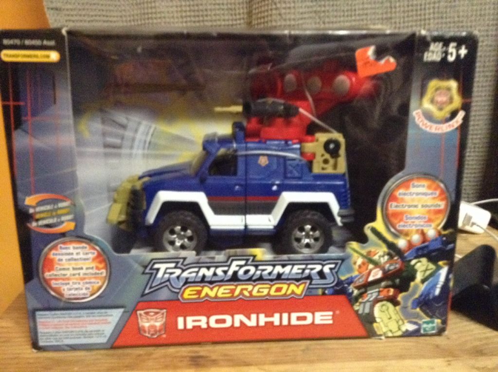 Transformers Ironhide Mega 2003 - Hasbro (Transformers Energon) action figure collectible [Barcode 076930804704] - Main Image 2