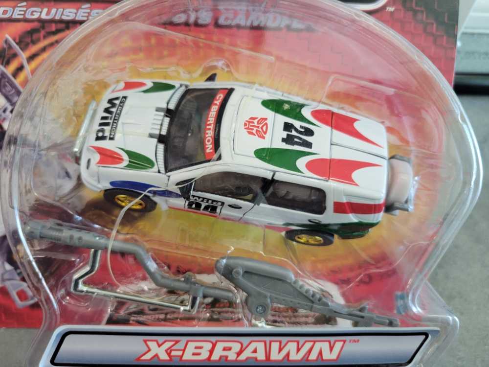 X-Brawn (Repaint) - Hasbro (Transformers RID) action figure collectible [Barcode 076930806463] - Main Image 2