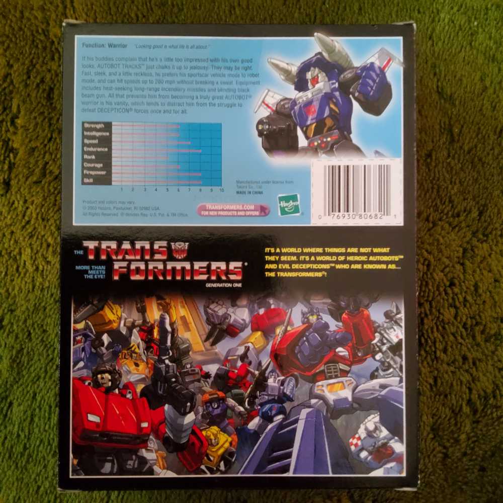 Transformers Commemorative Series V Tracks - Hasbro (The Transformers) action figure collectible [Barcode 076930806821] - Main Image 2