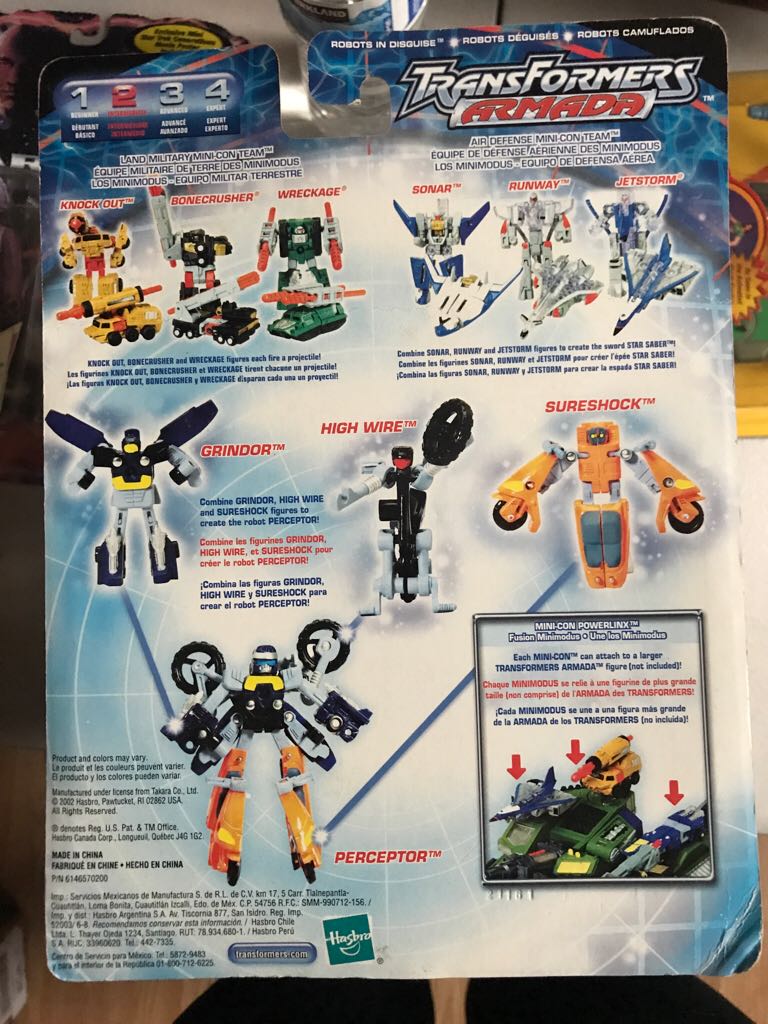 Perceptor Street Action Team (Grindor, High Wire, Sureshock) - Hasbro (Transformers Armada) action figure collectible [Barcode 076930807118] - Main Image 2