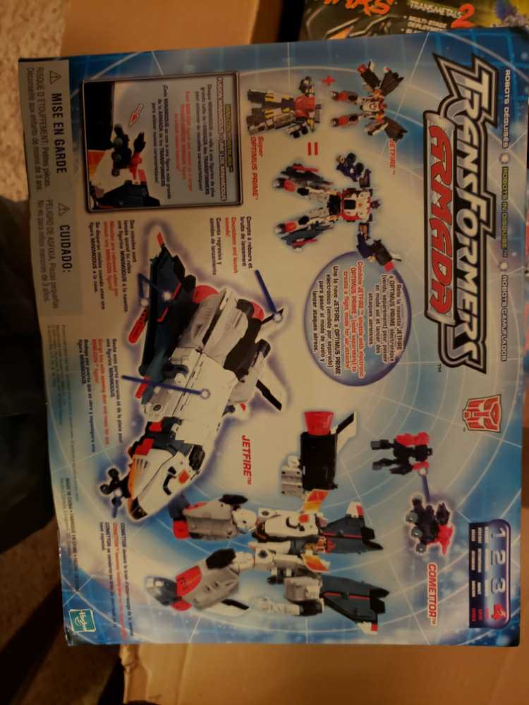 Jetfire  action figure collectible [Barcode 076930807262] - Main Image 2