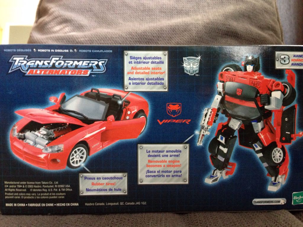 Side Swipe  - Hasbro (Alternators) action figure collectible [Barcode 076930813027] - Main Image 2