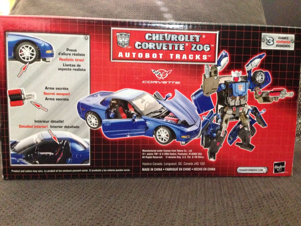 Transformers Alternators: Tracks - Hasbro (Transformers Alternators) action figure collectible [Barcode 076930813041] - Main Image 2