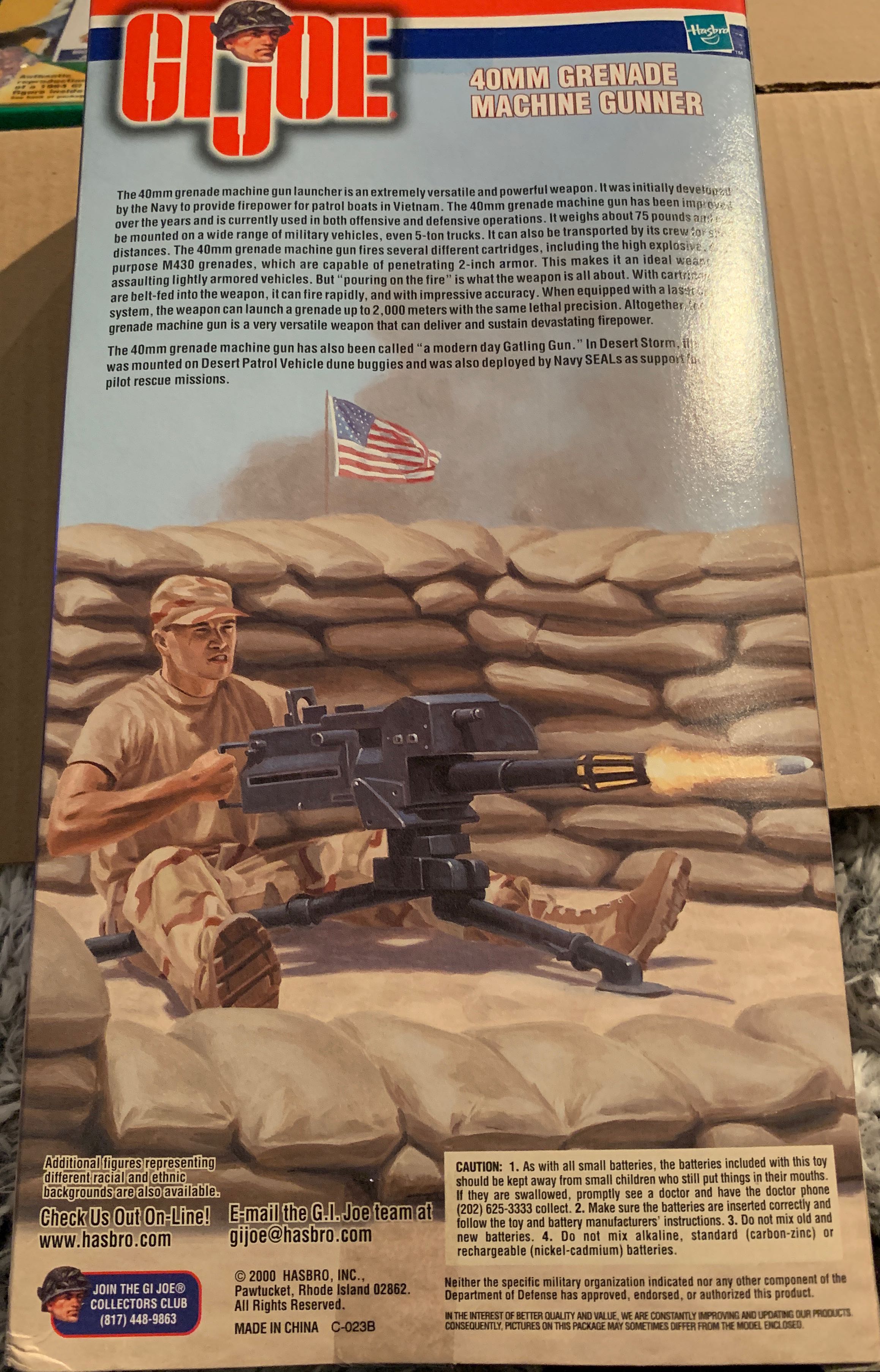 40MM Grenade Machine Gunner - Hasbro (GI Joe) action figure collectible [Barcode 076930816448] - Main Image 2
