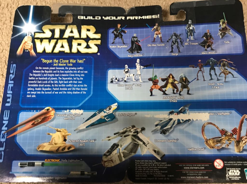 Yoda & Clone Trooper Commander - Star Wars Value (The Clone Wars) - Hasbro (2003 The Clone Wars Realistic-Animated) action figure collectible [Barcode 076930847541] - Main Image 2