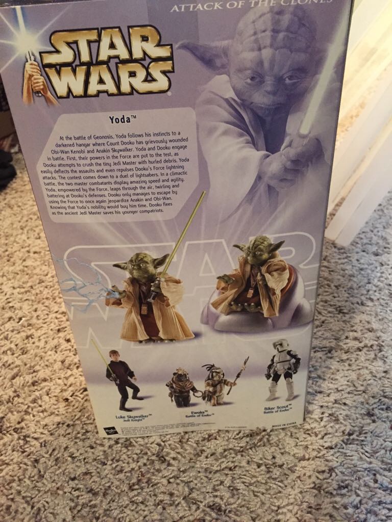 12” Yoda Ultimate Jedi Master  - Hasbro (2002-2003 Star Wars Saga) action figure collectible [Barcode 076930849989] - Main Image 2