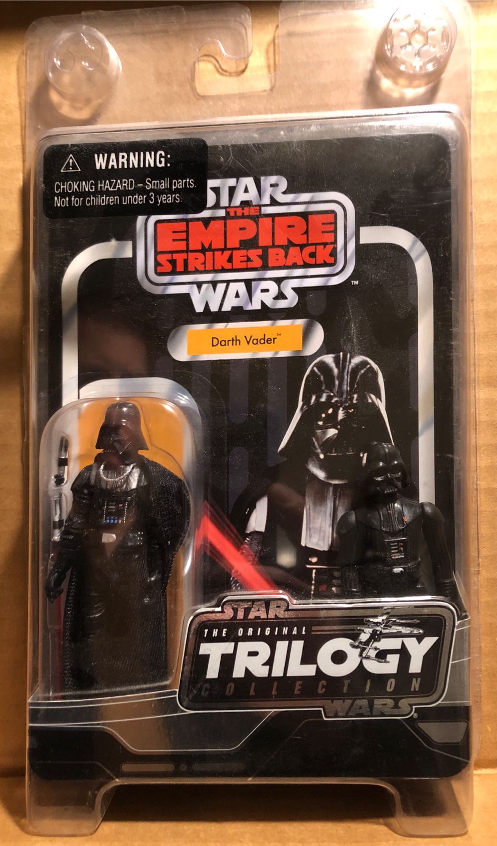 Darth Vader - Hasbro (Star Wars) action figure collectible [Barcode 076930852354] - Main Image 3