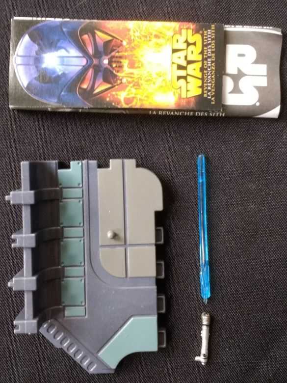 Plo Koon (Jedi Master) - Hasbro (Revenge Of The Sith) action figure collectible [Barcode 076930852897] - Main Image 4