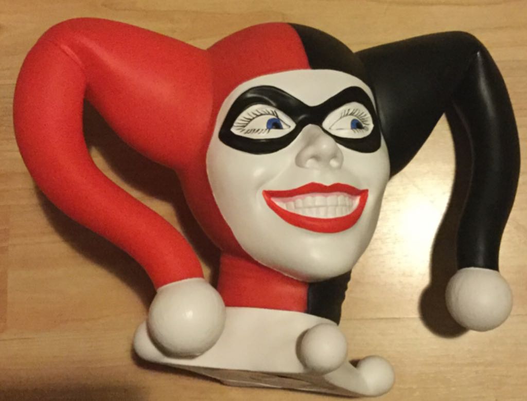 Harley Quinn  - Monogram (Bust Banks) action figure collectible [Barcode 077764453588] - Main Image 1