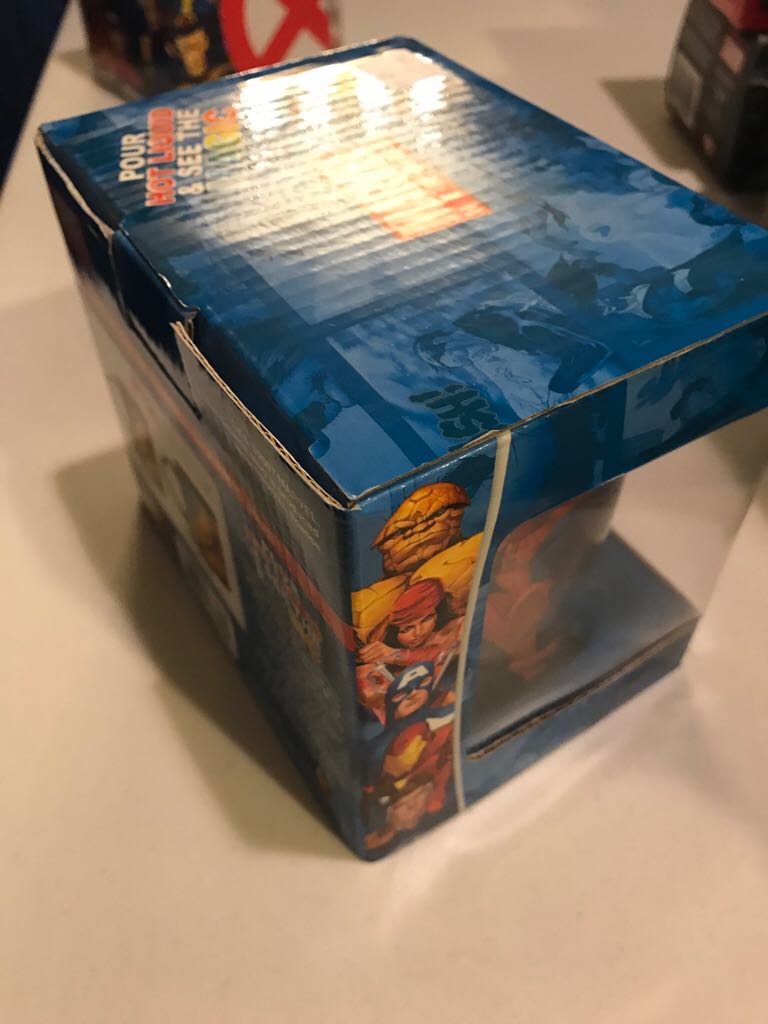 Marvel Heroes Colour Change Hulk Mug  action figure collectible [Barcode 077764673795] - Main Image 2