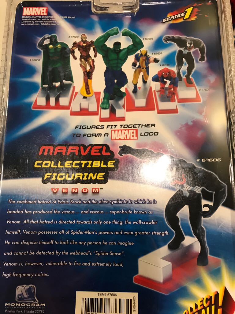 Marvel Paperweight L Venom  action figure collectible [Barcode 077764676062] - Main Image 2