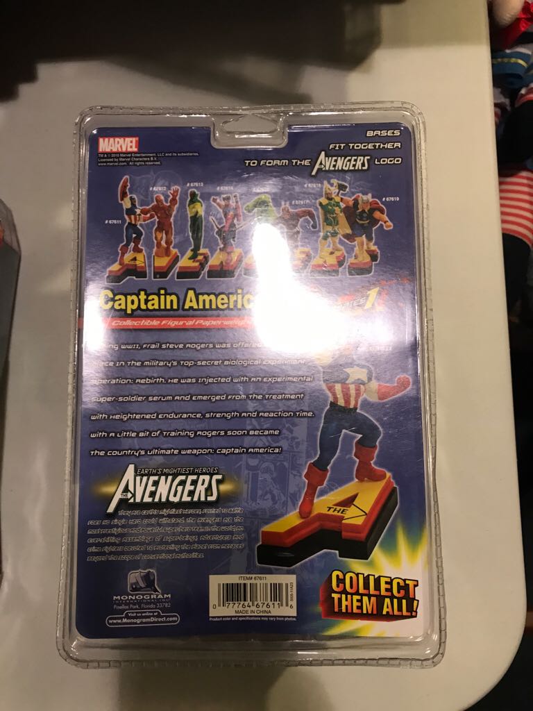 Captain America Marvel Universe Resin Statue Collection  action figure collectible [Barcode 077764676116] - Main Image 2