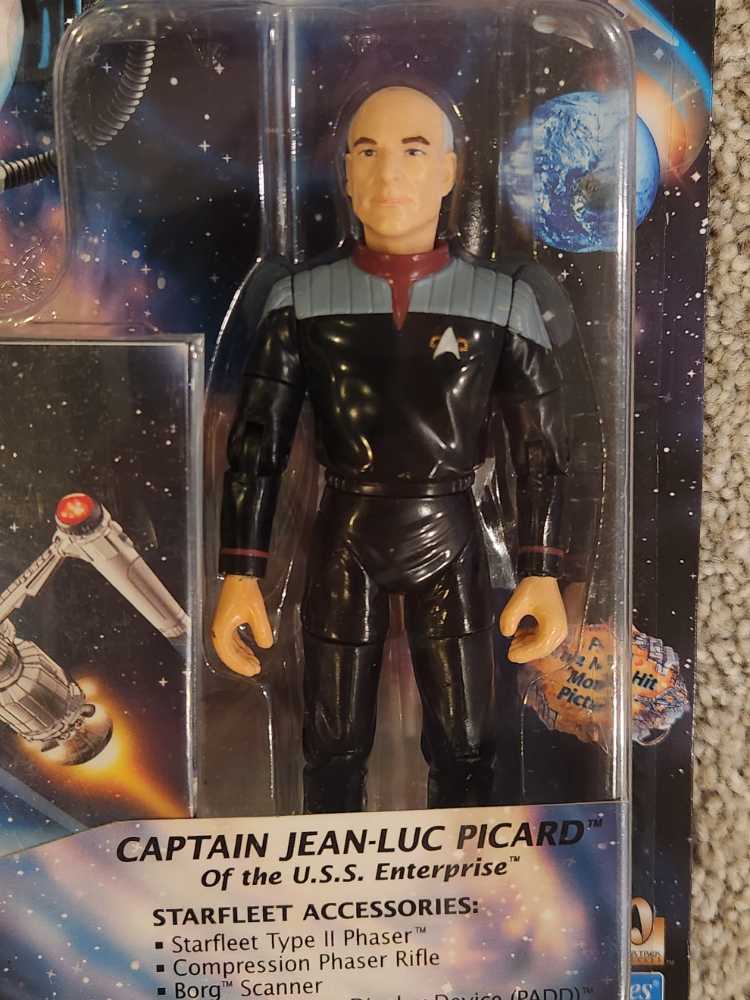 Captain Jean-Luc Picard - Playmates (Star Trek: First Contact) action figure collectible [Barcode 083100001511] - Main Image 3