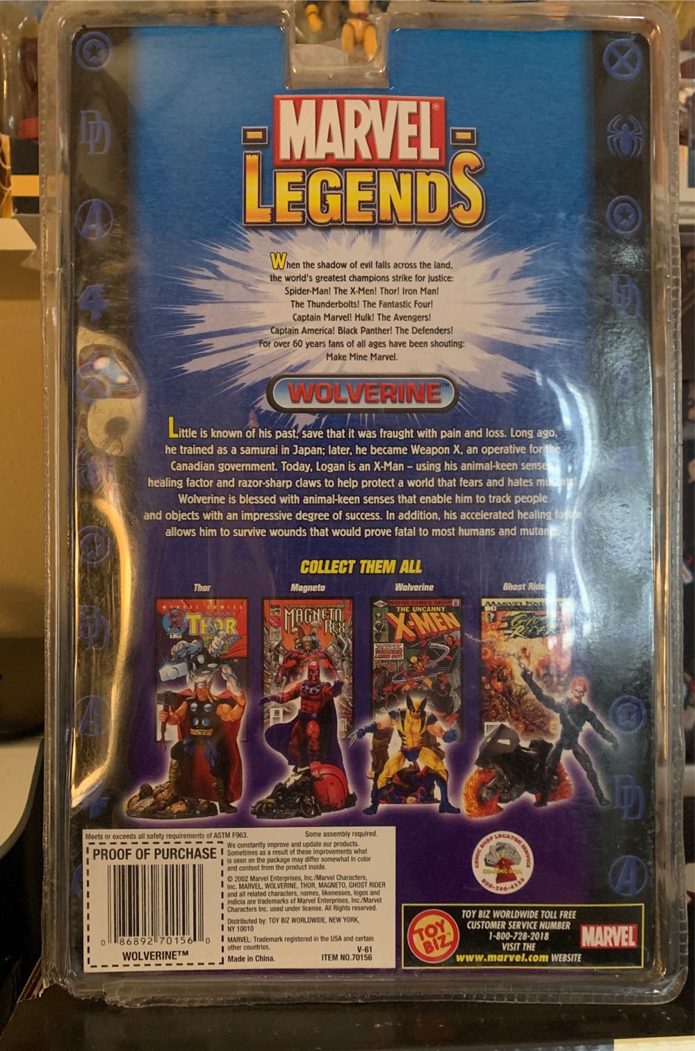 Wolverine - Toy Biz (Marvel Legends Series III) action figure collectible [Barcode 086892701560] - Main Image 3