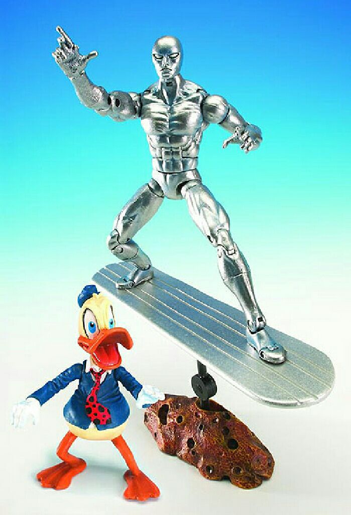 Silver Surfer & Howard the Duck - Toy Biz (Marvel Legends Series V) action figure collectible [Barcode 086892703878] - Main Image 2