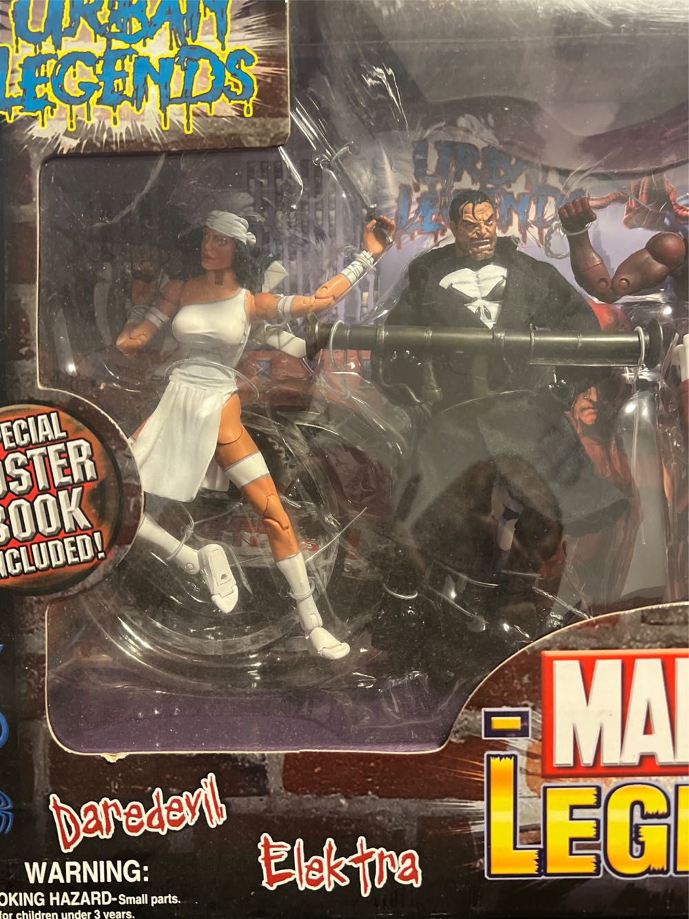 Daredevil - Toybiz (Marvel Legends Vol. 1 Series 01) action figure collectible [Barcode 086892703991] - Main Image 2