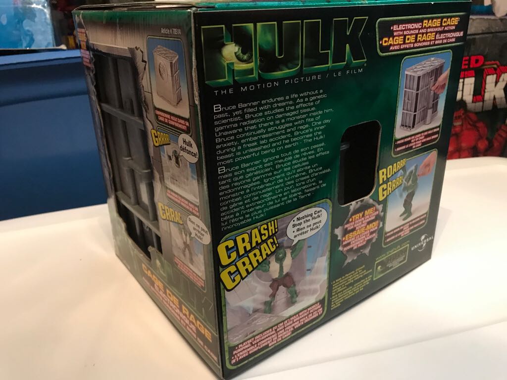 Hulk Movie - Electronic Rage Cage With Sounds And Breakout Action  action figure collectible [Barcode 086892705148] - Main Image 2