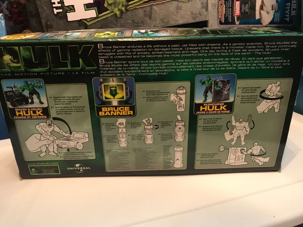 Hulk Movie -3 Pack Hulk, Punching Hulk And Bruce Banner  action figure collectible [Barcode 086892705520] - Main Image 2