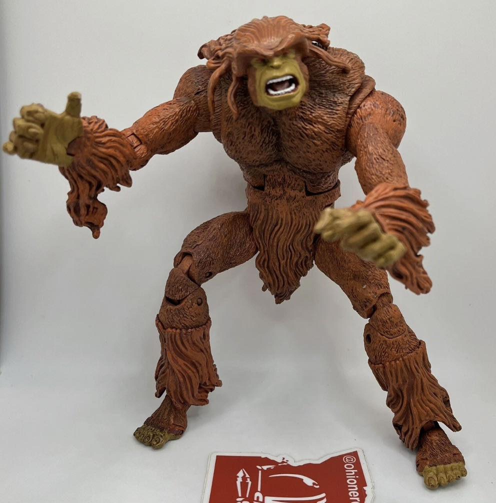 Sasquatch - Toy Biz (Marvel Legends) (Marvel Legends) action figure collectible [Barcode 086892711729] - Main Image 4